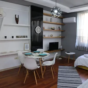 ergis-host-tirana.albaniahotels.org/